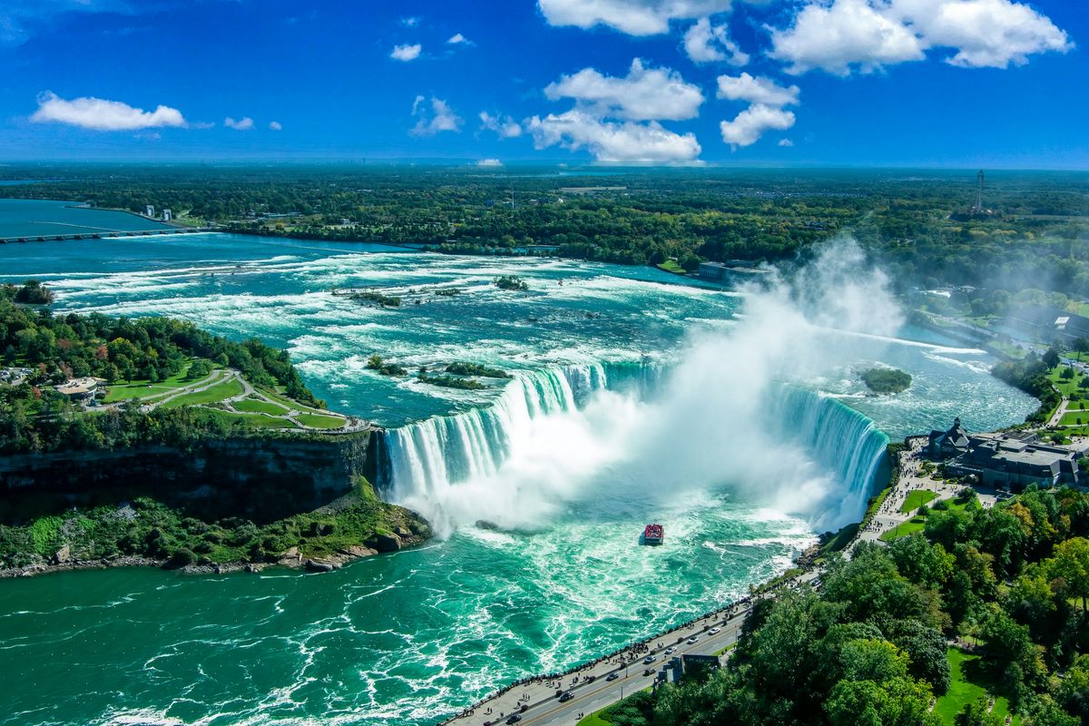 Niagara Falls, Canada / United States — photo 1 of 5